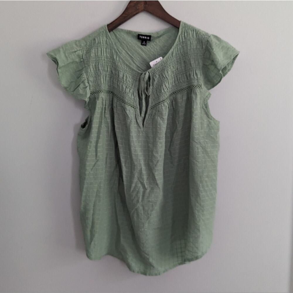 Torrid Flutter Sleeve Smocked Blouse 12 Large 0 - Picture 2 of 5